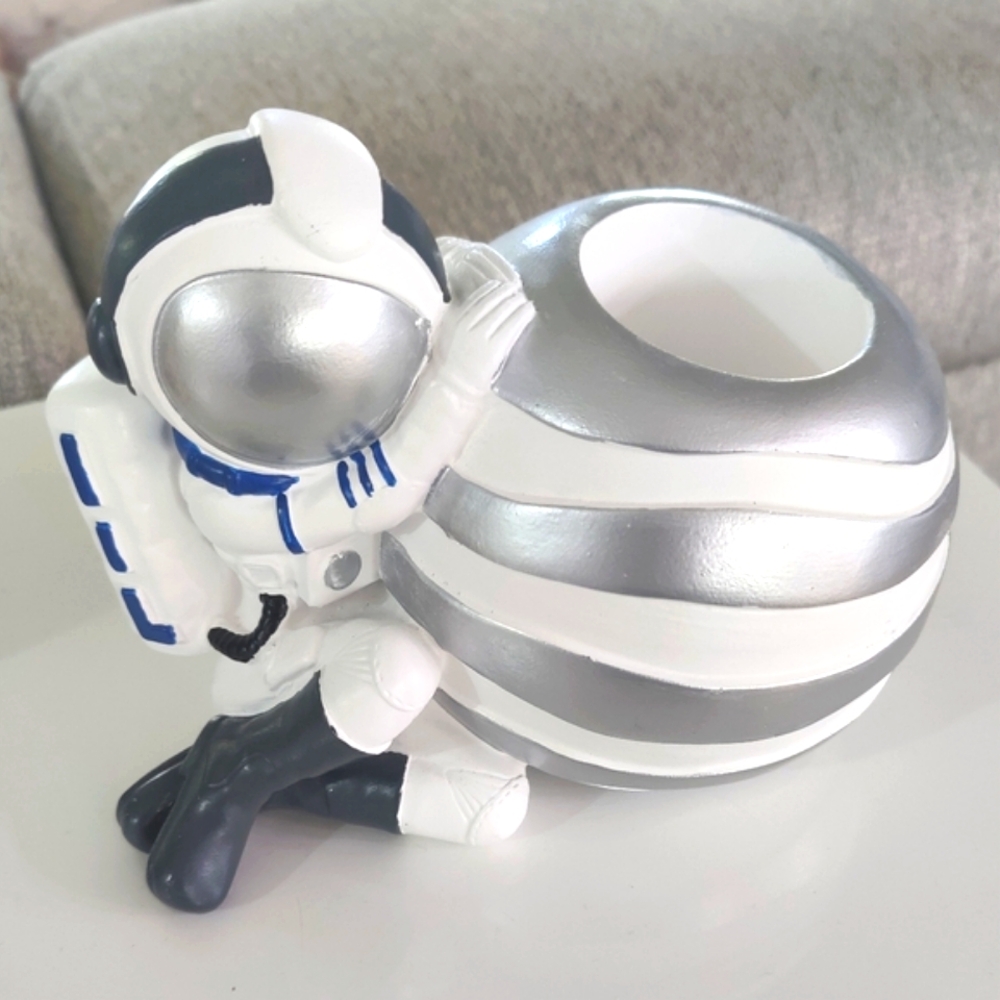Fashion Creative Astronaut Figurines Home‎ Decor Resin